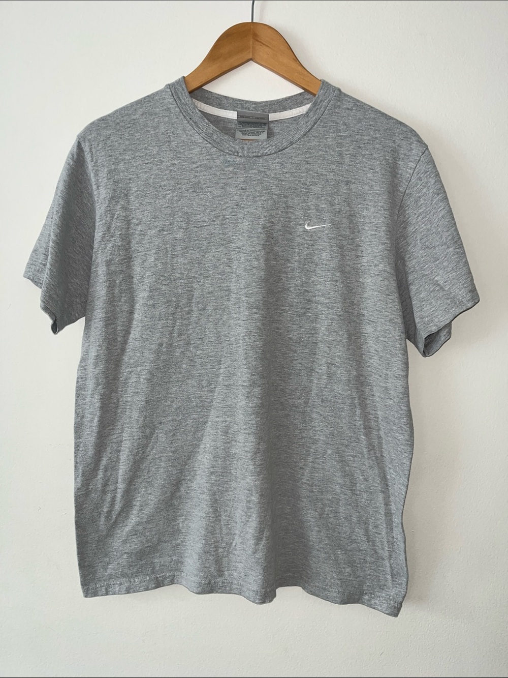 VTG Nike Gray Heather Dri-FIT Crew Short Sleeve Tee size
